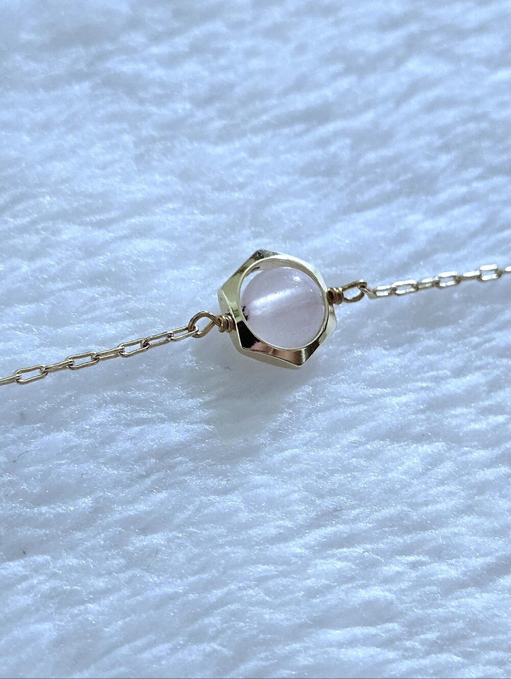 La Meno Hexagon Rose🌹Quartz💎Bracelet - Picture 12 of 16
